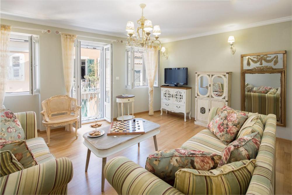 شقة Downtown Oasis Penthouse Corfu  المظهر الخارجي الصورة