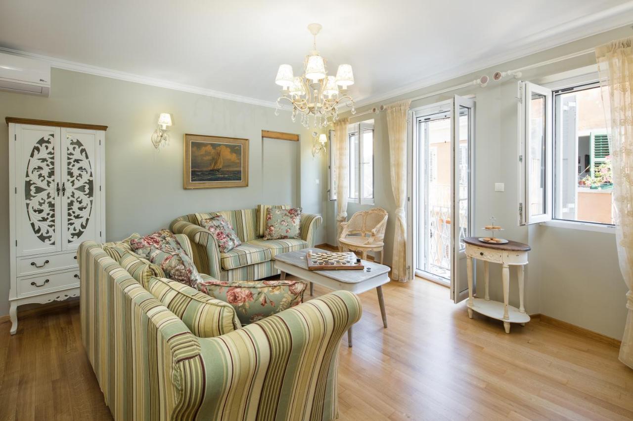 شقة Downtown Oasis Penthouse Corfu  المظهر الخارجي الصورة